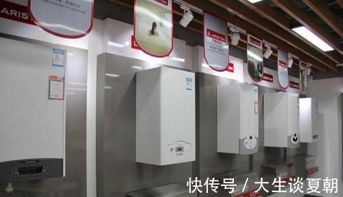 燃气壁挂炉|家里不要傻傻装地暖了，越来越多人都喜欢装这种，省钱又好用