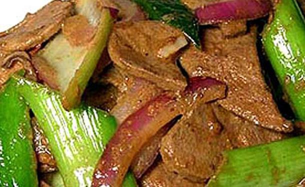 猪肝|孩子18岁发育不良气色不好易感冒,多吃补血菜,健脾养胃身体强壮