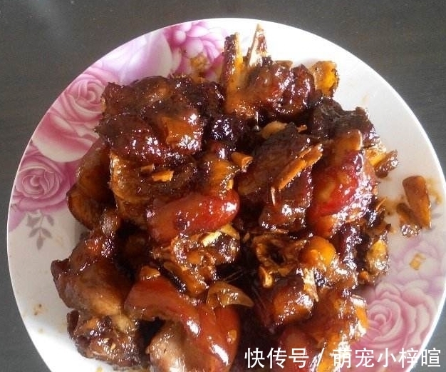 砂锅|家常版粤菜姜醋猪脚,做法简单,产妇坐月子时必吃的传统滋补美食
