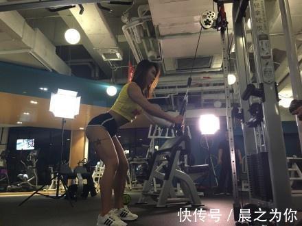 凹凸有致|韩国90后健身美女，身材凹凸有致，坦言是健身成就了自己