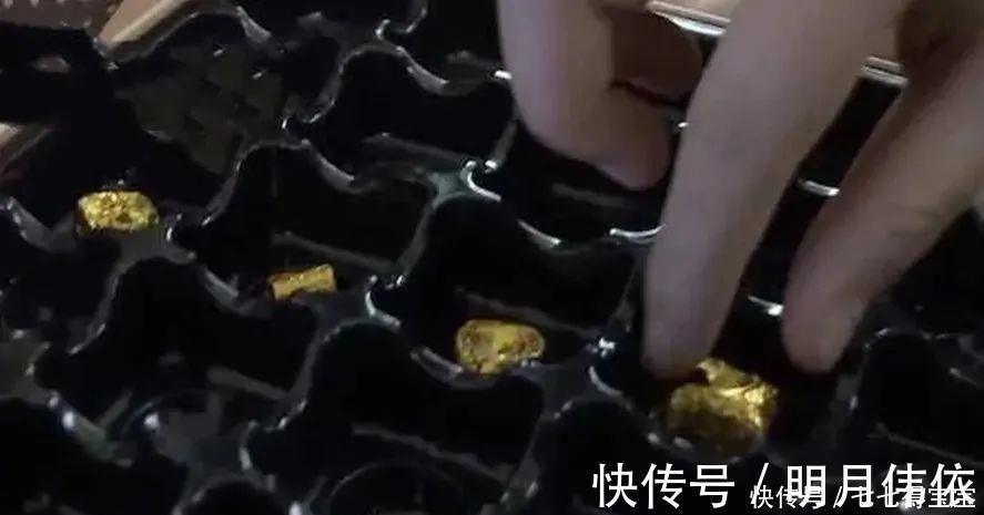 颜妈妈|2岁男童误食“巧克力”,双手发抖被送急救室,网友:不靠谱小姨