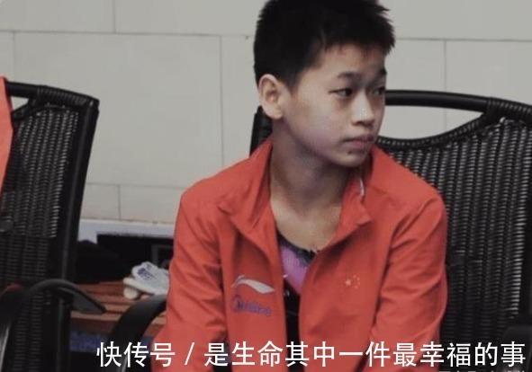 小姑娘|教练三个字灵魂拷问全红婵!红姐不知如何回答,14岁的天才无奈了