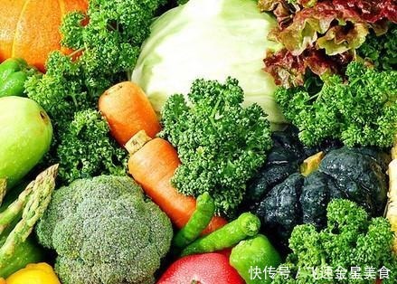 春天，西蘭花和此是絕配，老人吃了養血益氣，孩子吃了補鈣健腦