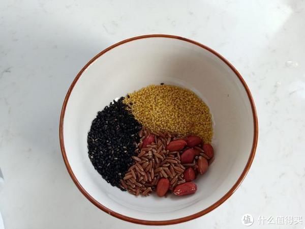 酸奶鸡蛋饼|我给老公做的早餐发朋友圈，简单又美好，闺蜜：老夫老妻还这么浪漫？