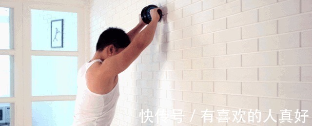 体脂率|腹肌撕裂者训练,健腹轮的5种方式,虐出马甲线,练成巧克力腹肌