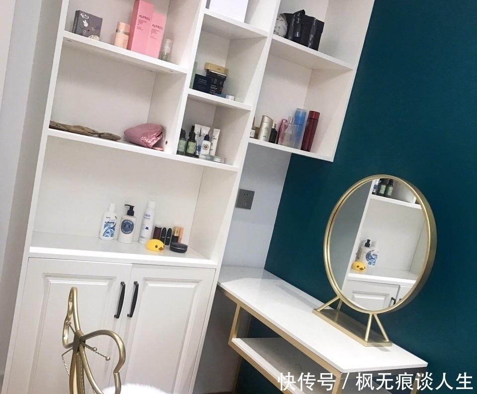 次卧|这套130平新房太漂亮了，进屋就把人给迷住，电视墙实在抢眼！