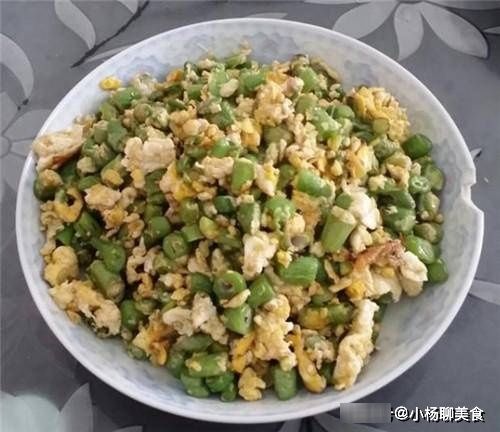 补充蛋白质|豆角加它炒，是儿时下饭菜，口感嫩滑脆嫩，百吃不腻，从小吃到大