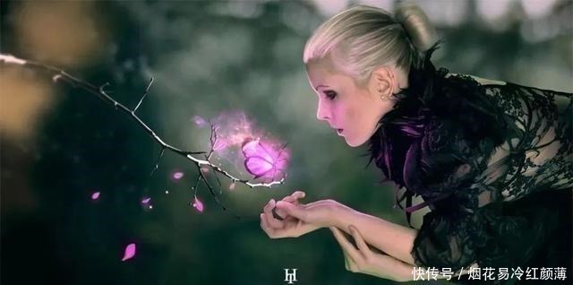 学无术!他的画作惊艳了无数人的眼球,这到底是人在画画还是画在撩人