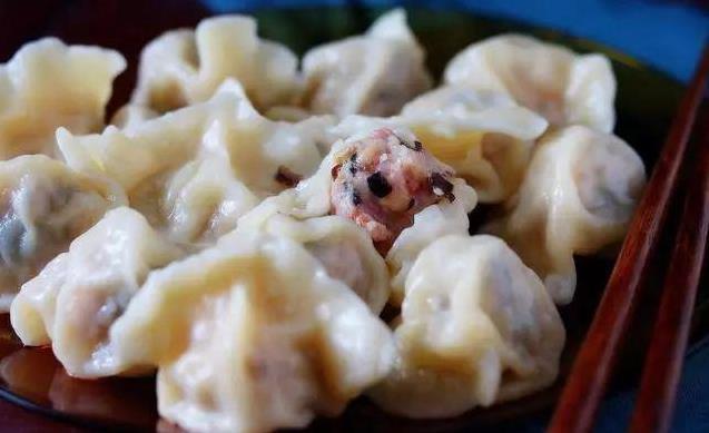 香气扑鼻|调肉馅去腥,用料酒大错特错,多做2步,肉馅无腥味,又香又嫩