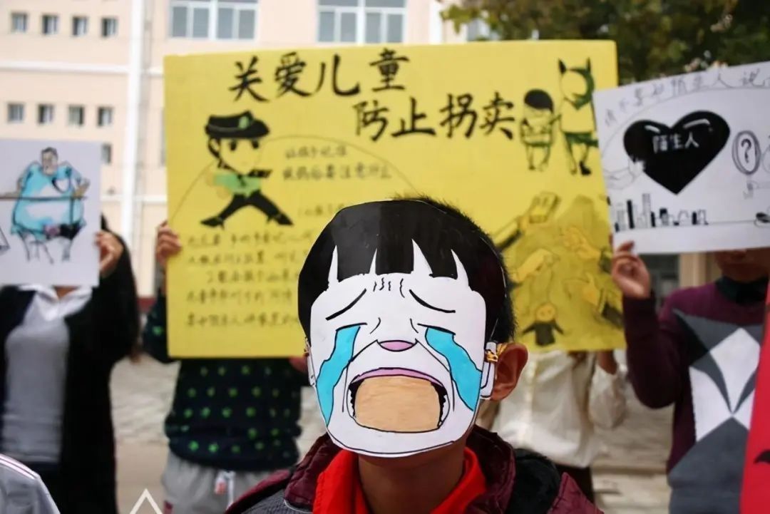 防拐有“新招”，花20元给娃办个证，不用整天担心孩子会被拐走