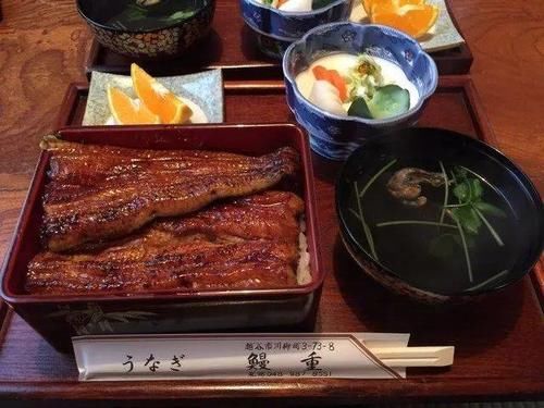 你吃过日式盖饭吗,都可以放在米饭上吃