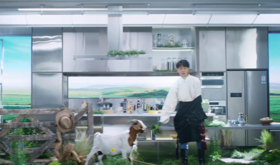 龔俊|《中餐廳5》宣傳片出爐，龔俊寧靜曬美食，其他人的畫風卻不同