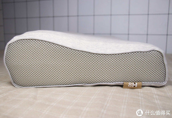 全方位守護睡眠，8H蝶形肩頸養護天然乳膠枕Ace