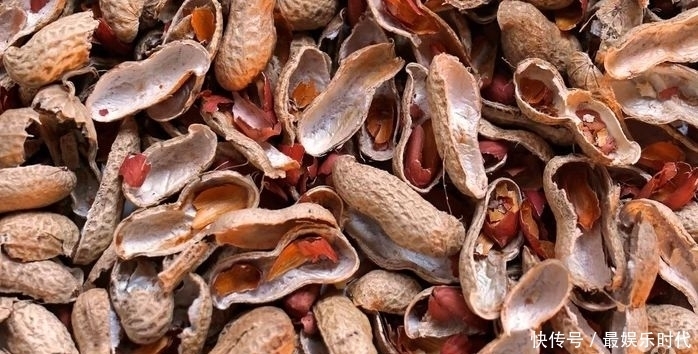 花生壳别再当垃圾扔了,解决了很多常见的烦恼,男女都不可错过