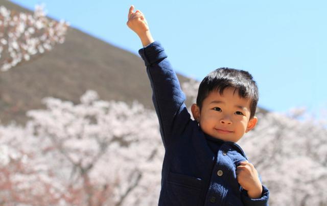 能力|娃有没有“富贵命”,从小就能看出来,具备4项能力,爸妈有福了