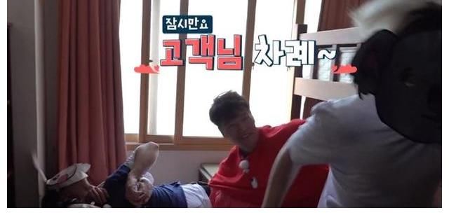 《runningman》番外篇開播，首期上演3對10撕名牌大戰，滿滿回憶