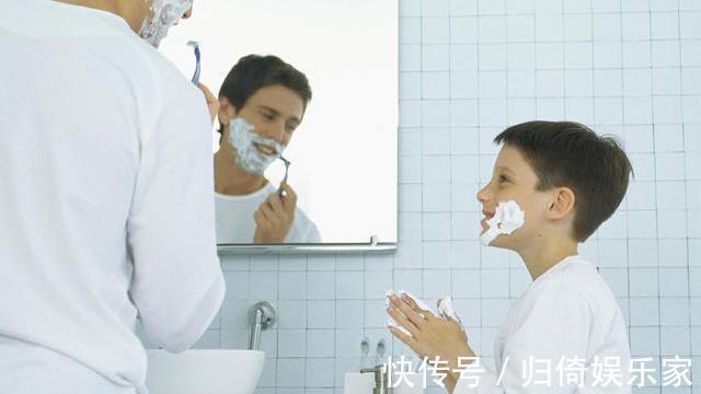 男性寿命|刮胡子频率，会影响男性寿命最好避开三个时间，别拿健康开玩笑