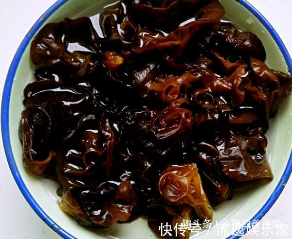 花生加它一起吃,等于“补血库”,除雀斑,皱纹消失,比吃阿胶强