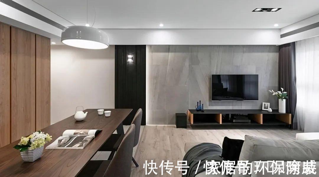 玄关|沙发不靠墙加5㎡收纳区,玄关连餐厅全装柜,100㎡住出豪宅感