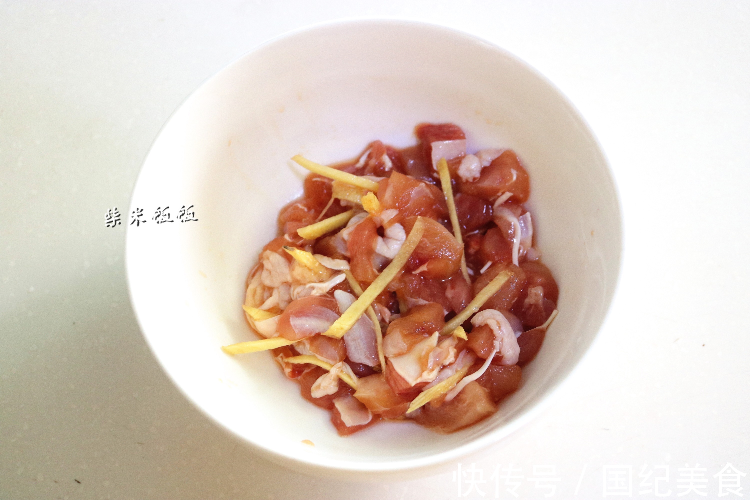 玉米棒|早上7点起床,7点20吃早餐,朋友说:早餐真丰富,营养好吃