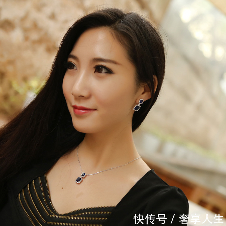 女人|再美的女人都离不开珠宝首饰的美化,女人天生就适合佩戴珠宝