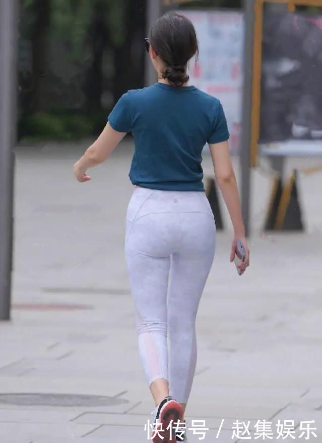 腿粗怎么穿好看别再穿裙子了,打底裤陪你“玩转”夏日