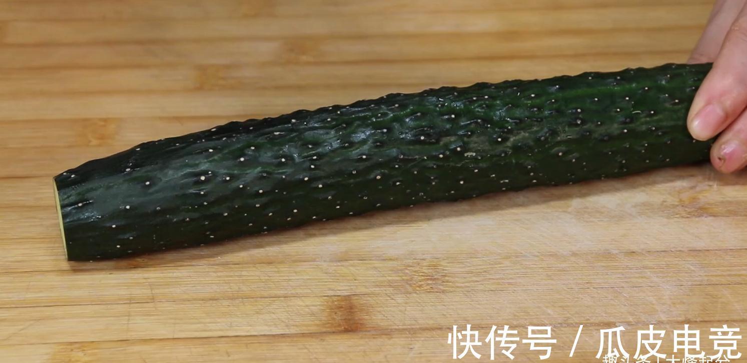 辣椒油|酒店拍黄瓜好吃的奥秘，难怪那么好吃过瘾，做法极其简单