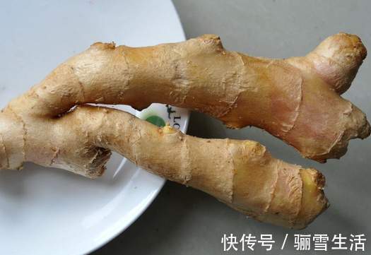 生姜|要想保存生姜，不要再放冰箱了，老农教你2个妙招，怎么放都不干