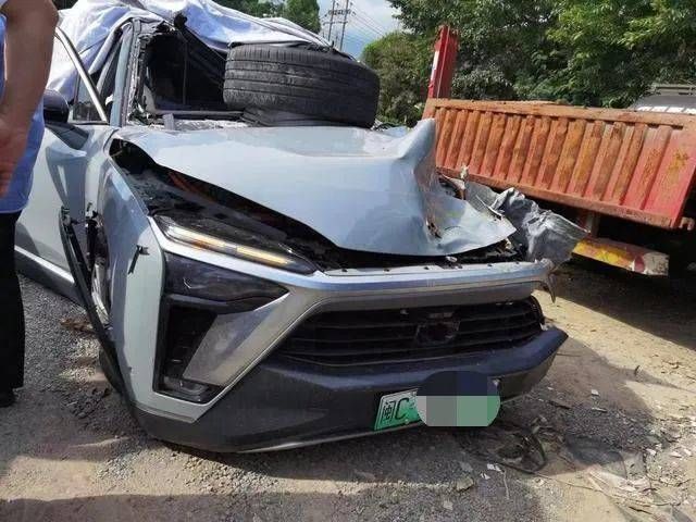 自动驾驶|没事自动驾驶，出事辅助驾驶，特斯拉、蔚来、理想究竟靠不靠谱？