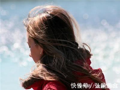 经期|女生“糟蹋”子宫的3种食物,若经期常吃,不仅提前闭经还早衰