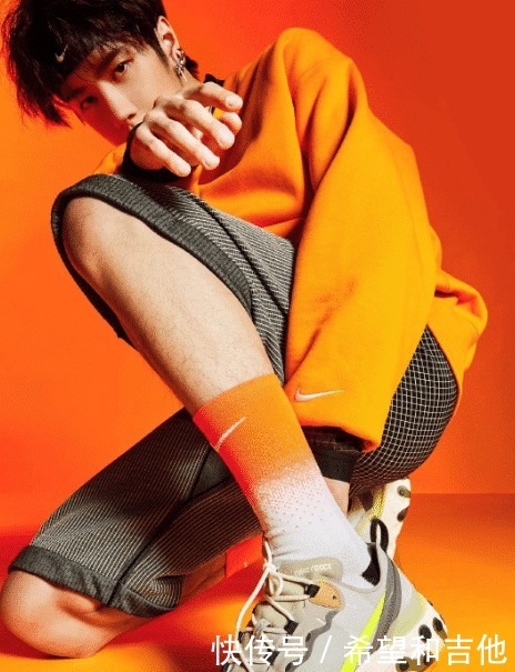 国货“空气感跑鞋”上线,阿迪、耐克等大牌已失宠走路像踩在棉花上!