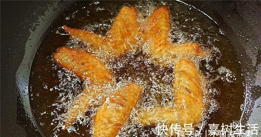 芝麻酱|想吃脆皮鸡翅不要上外边买了,教你在家制作,特简单,不比卖的差