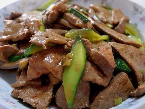 天冷这个菜要多吃，8块钱一斤，比牛羊肉还养人，补气血还清毒素