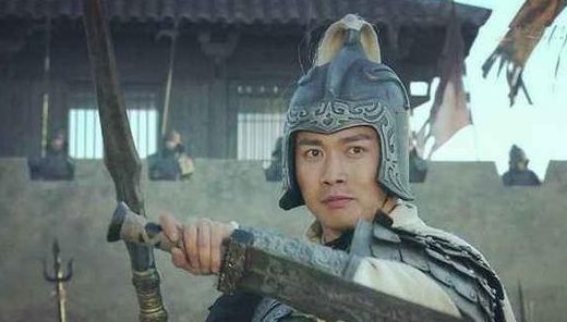 不分胜负|吕布虽然在三国演义中排名第一，但是能和他一战的人其实有很多