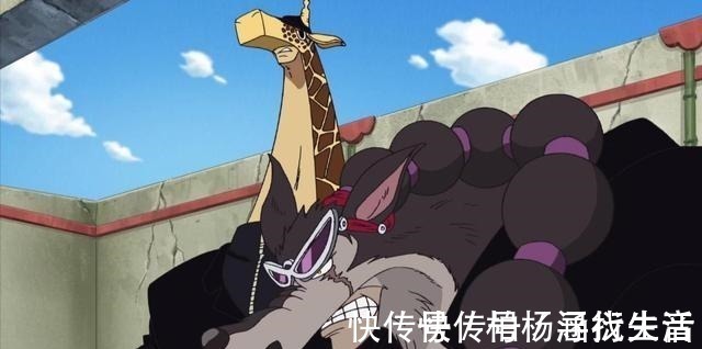 索隆|草帽团合体过三次,最后连罗宾也卷入其中,作为一个人太丢脸了!