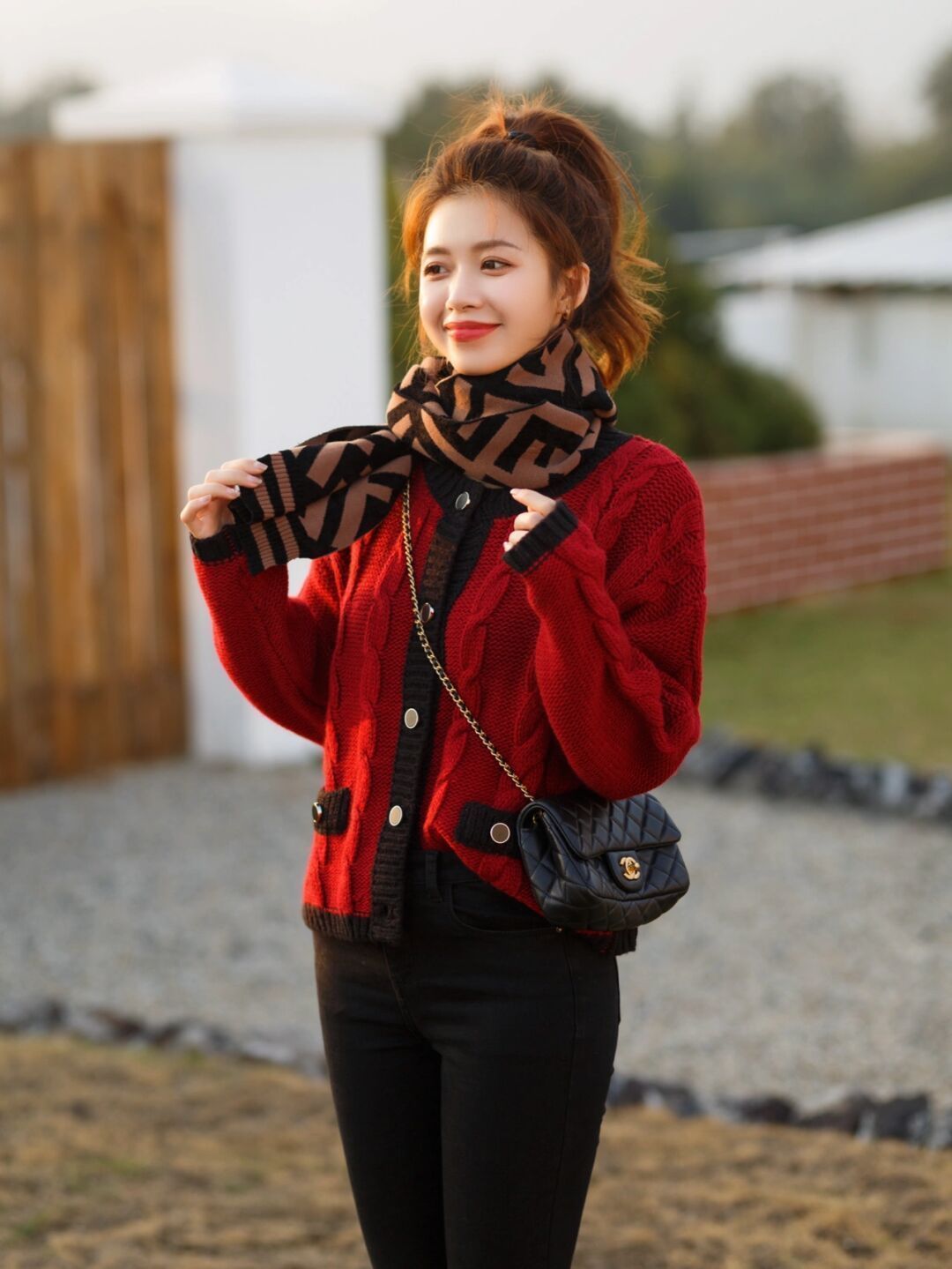 半身裙 冬天毛衣穿不出高级感?不妨试试这些搭配方式,日常实用又百搭