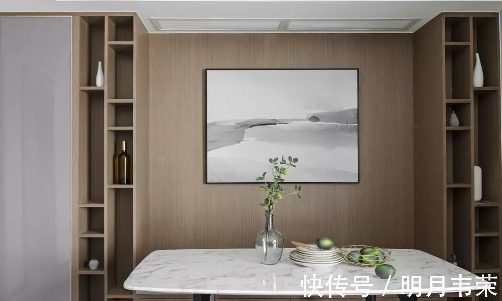 小书房|夫妻的现代简约三居,黑白灰+原木色高雅轻奢,小书房最酷,晒晒