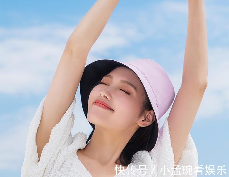 鸭舌帽 单调的鸭舌帽就别戴了,看我媳妇头上戴的渔夫帽,好看又时尚