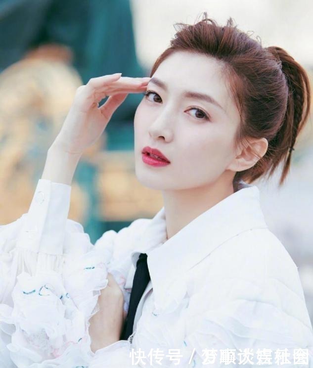 女人扎马尾时,尽量少犯这3个“错误”,看着老气还会加快掉发