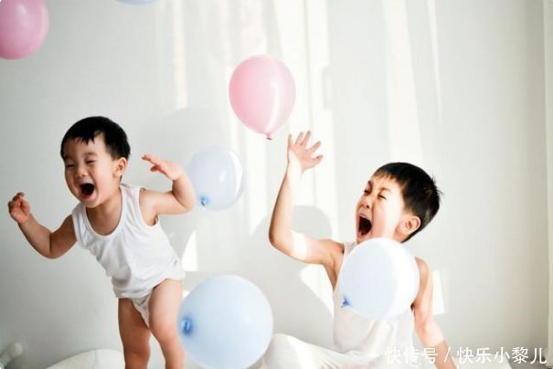老大|9岁儿子拜托父母“生二胎”,在迎来两个妹妹后,儿子笑出不来了