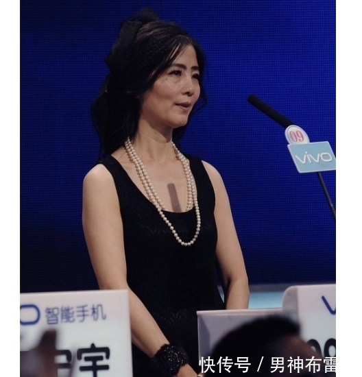 相亲类|还记得《非诚勿扰》与小伙“牵手成功”51岁老阿姨吗?如今成这样