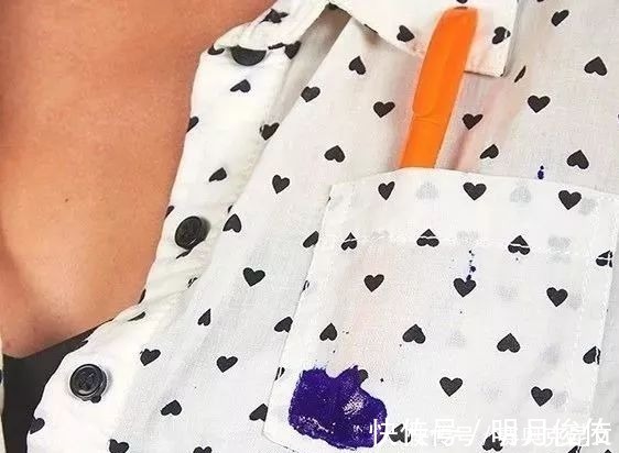 发黄|衣服发黄只能扔掉？太浪费！这么洗，每天都穿新衣服