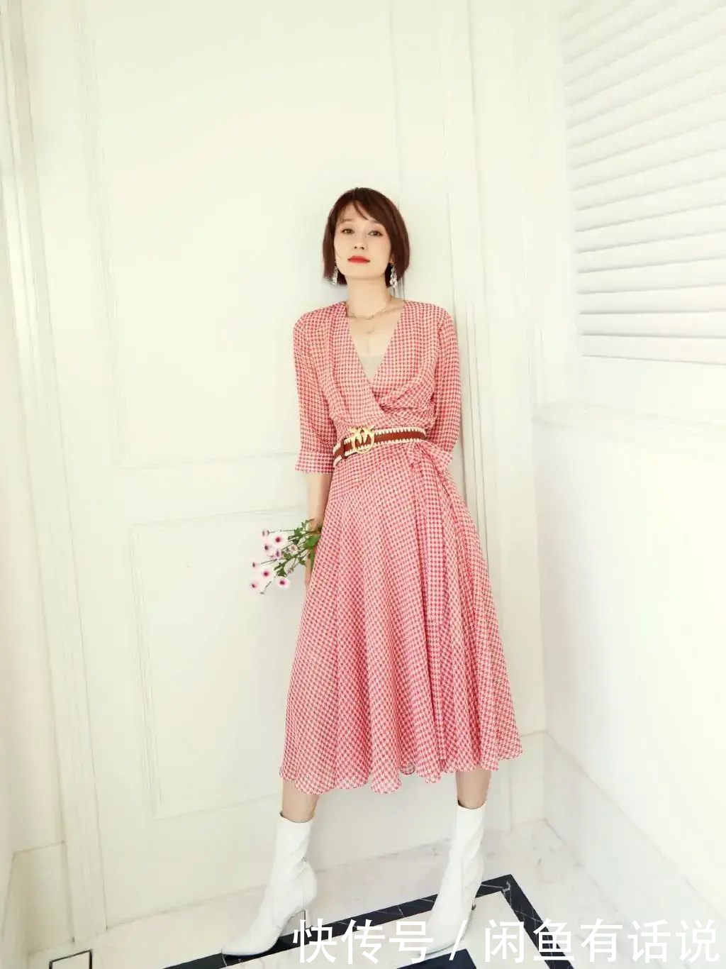 裙装|马伊琍向来随性，穿“大妈裙”腰大一圈，还配89块帆布鞋真接地气