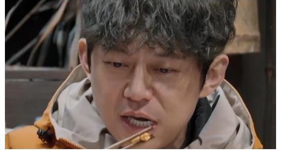 艺兴|向往5穿帮：桌上的菜一会儿空盘一会儿满，用了霍格沃茨的餐桌吗