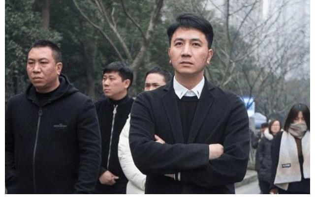 林生斌与莫焕晶隔空对话,字里行间透着不舍,两人关系不寻常