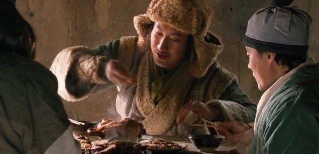 水浒,最不要脸的师徒组合,师父假仁义,徒弟一言不合就杀人