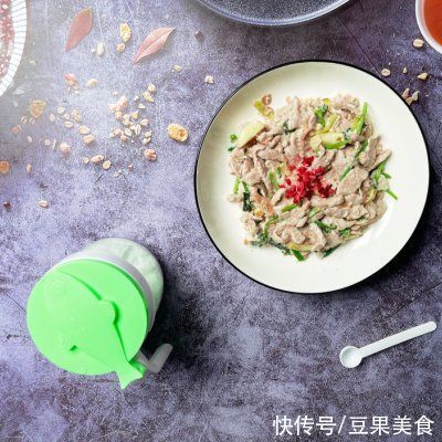 生粉|少盐鲜嫩的清炒里脊丝的经典做法，不会你就Out了