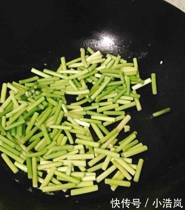 它是“天然青霉素”，杀菌解毒，这样做鲜香美味，比肉还好吃