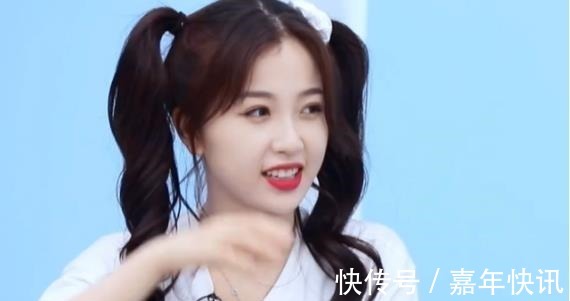 《青春有你2》導(dǎo)師公演,Lisa組的C位,是被蔡徐坤淘汰掉的