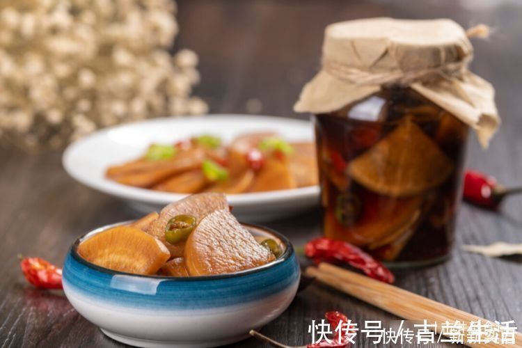 蚝油不是“万能提鲜油”,牢记“3不用3不吃”,做菜别再用错了